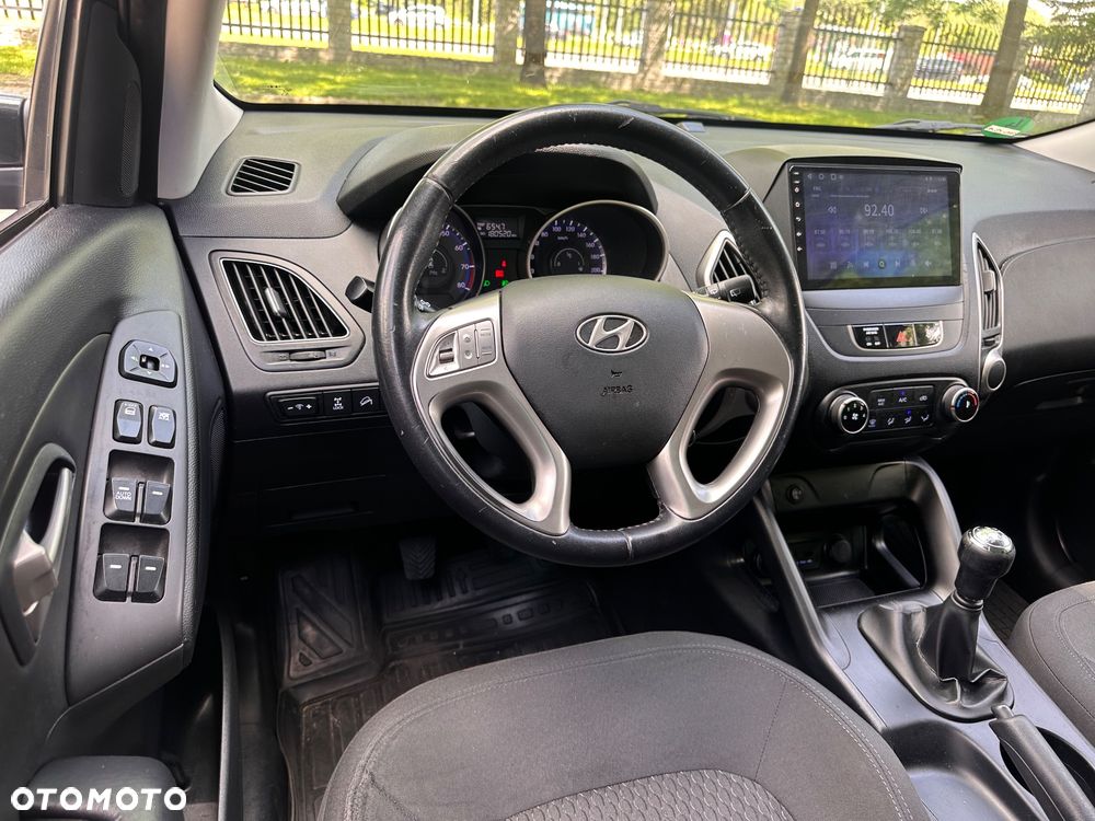 Hyundai ix35 2.0 4WD Style - 18