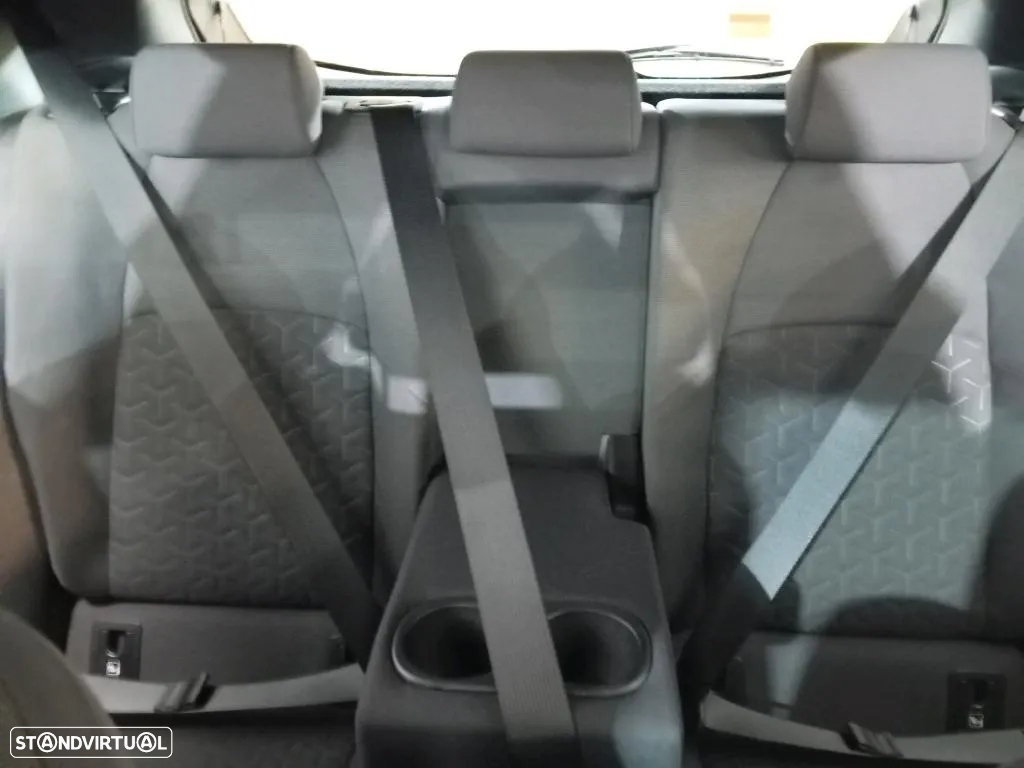 Toyota Corolla 1.8 Hybrid Comfort - 12