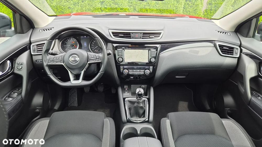 Nissan Qashqai 1.3 DIG-T N-WAY - 7