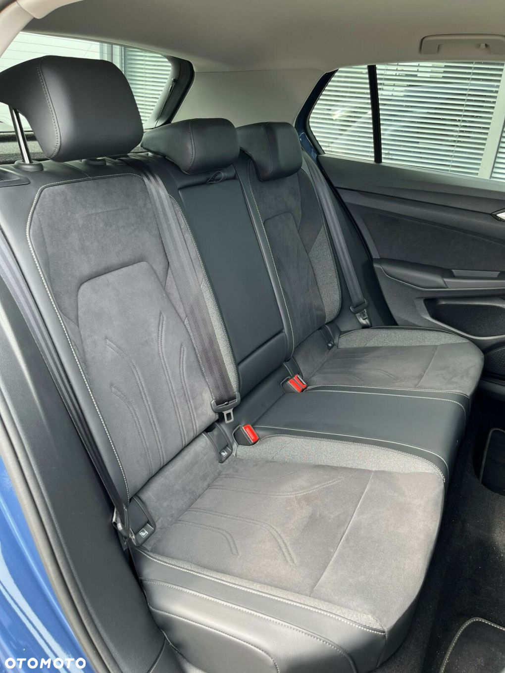 Volkswagen Golf - 11