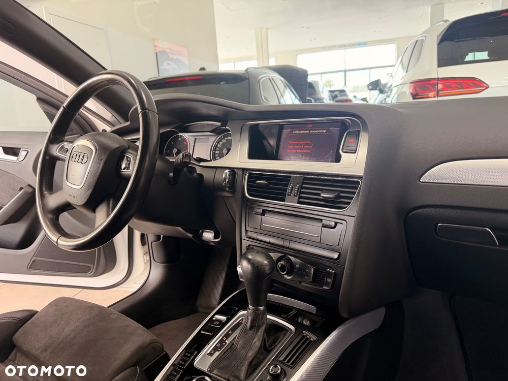 Audi A4 Avant - 29