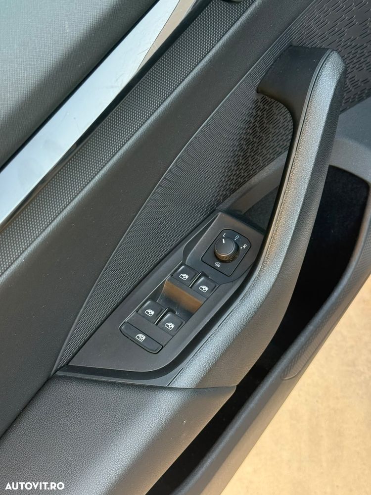 Skoda Octavia 2.0 TDI DSG Ambition - 16