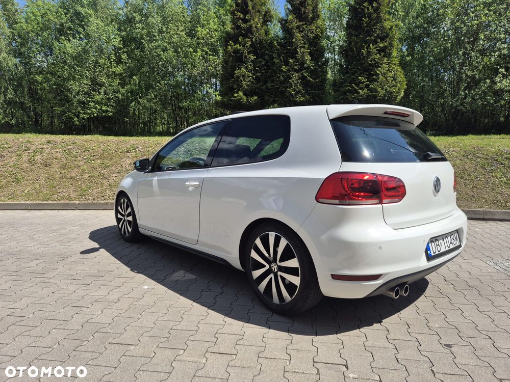 Volkswagen Golf 2.0 TDI GTD - 18