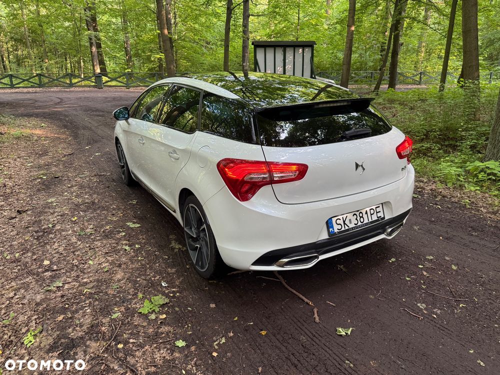 DS Automobiles DS 5 - 6