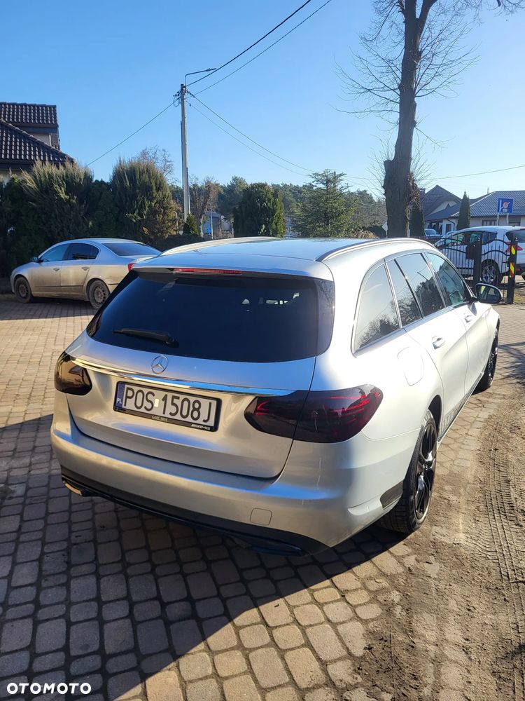 Mercedes-Benz Klasa C 220 d 4MATIC 9G-TRONIC - 30