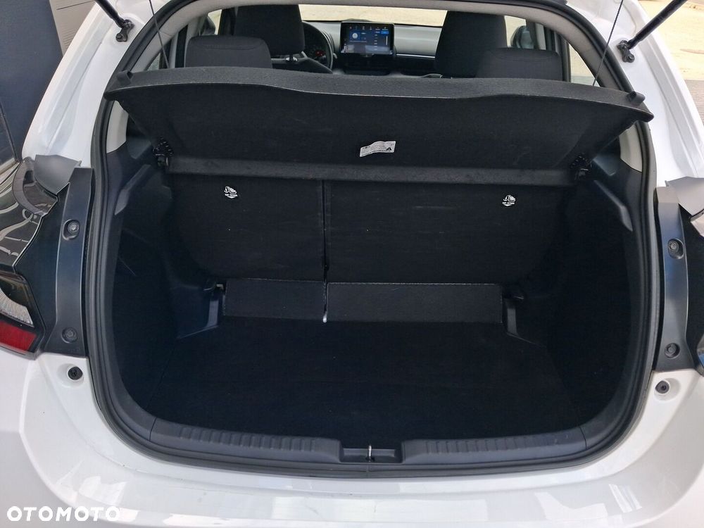 Toyota Yaris - 14