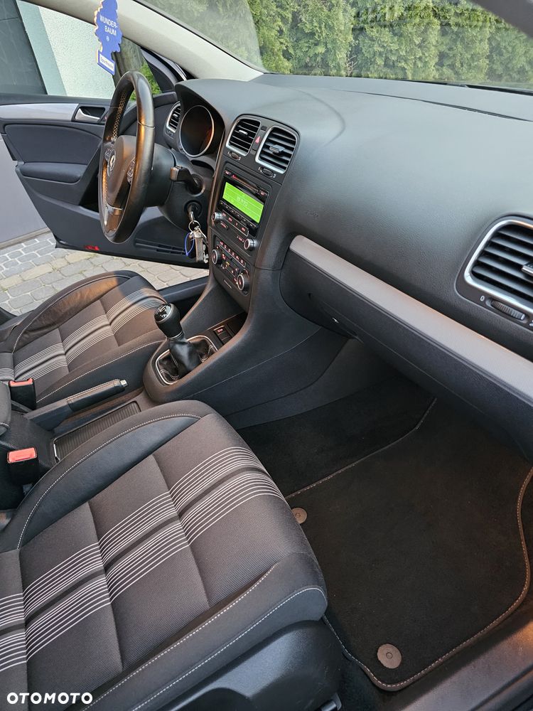 Volkswagen Golf 1.6 TDI DPF BlueMotion Technology MATCH - 18