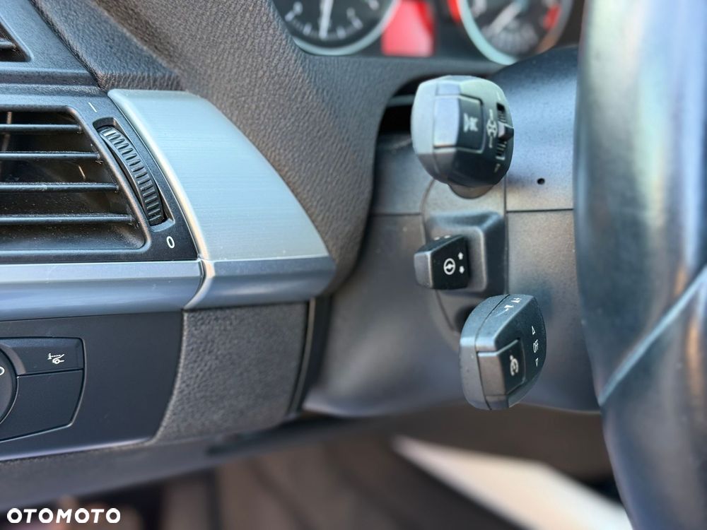 BMW X5 3.5i xDrive - 34