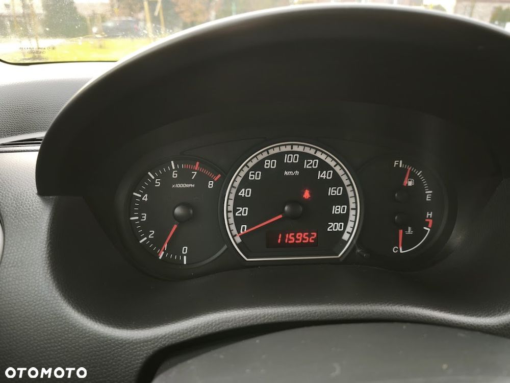 Suzuki Swift 1.3 Club - 7