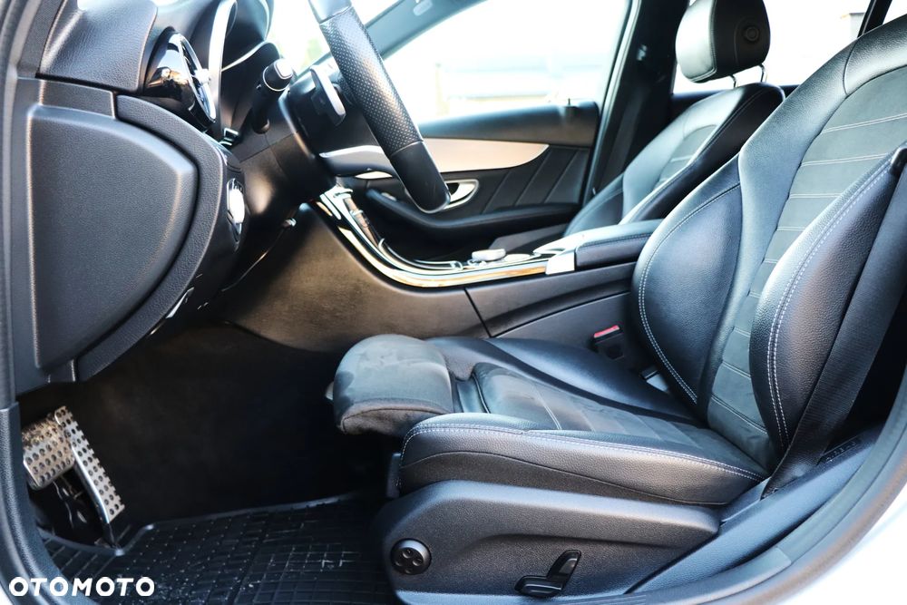 Mercedes-Benz Klasa C 220 d 9G-TRONIC AMG Line - 20