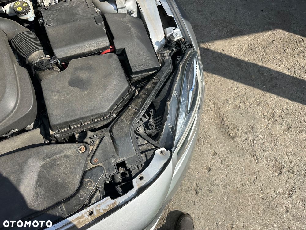 Volvo V40 - 35