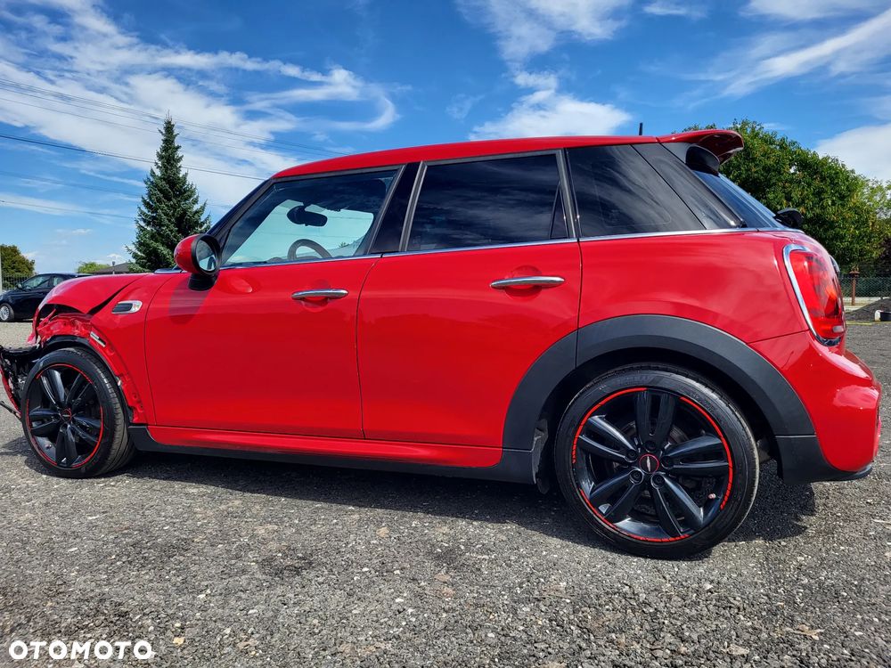MINI Cooper John Works Trim - 5