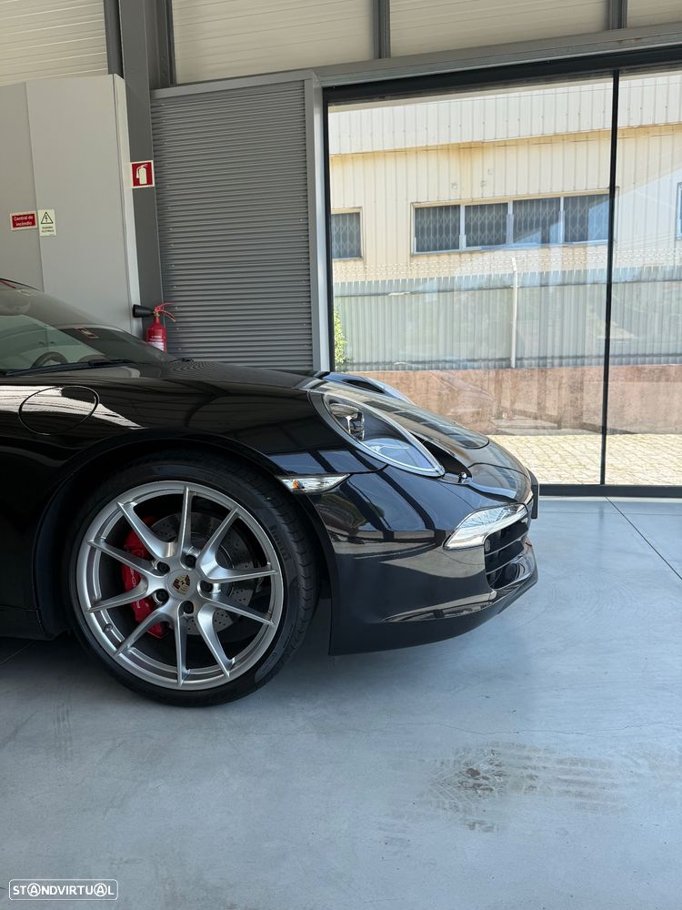 Porsche 911 2013 photo 2