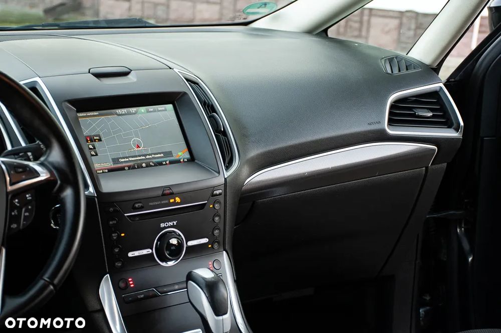 Ford S-Max 2.0 TDCi Titanium PowerShift - 33