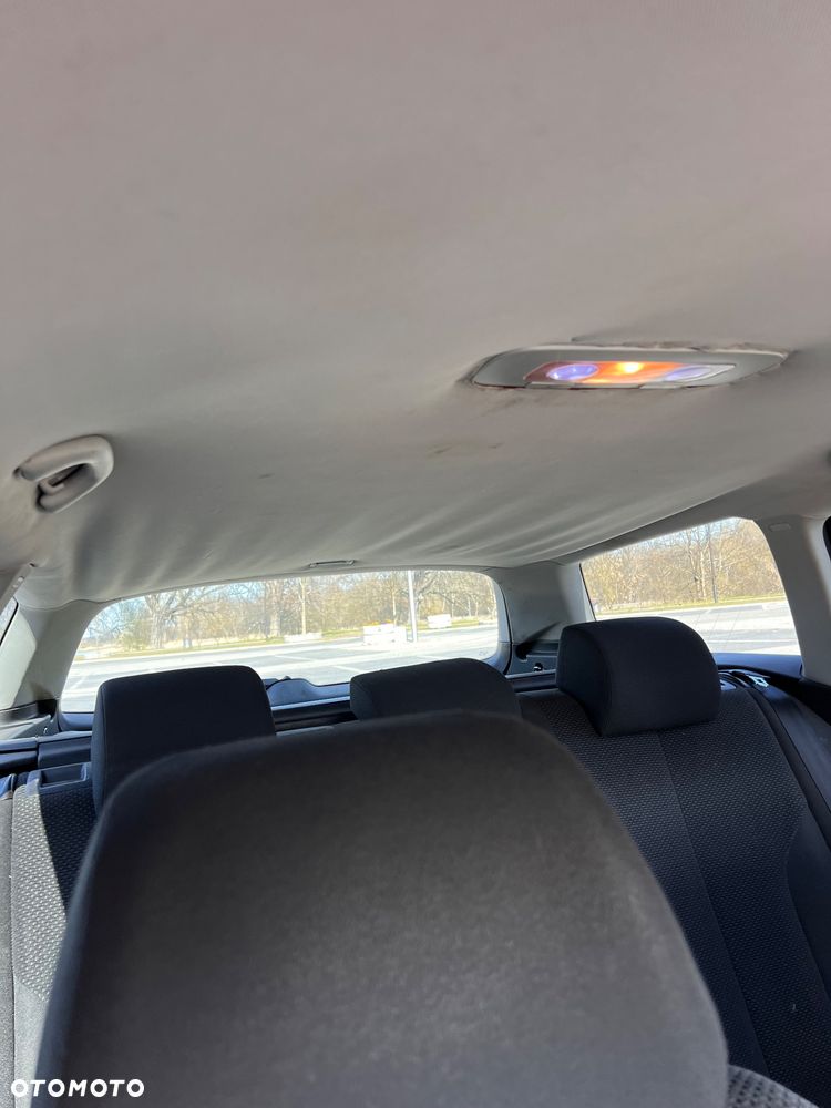 Volkswagen Passat 2.0 TDI DPF Comfortline - 16