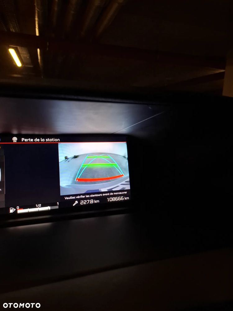 Citroën C4 Picasso - 11