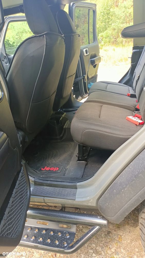 Jeep Wrangler 3.6 Unlim Rubicon X - 18