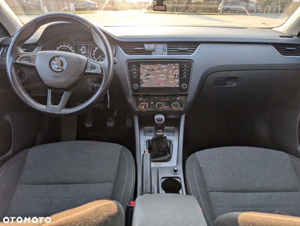 Skoda Octavia 1.6 TDI Soleil - 5