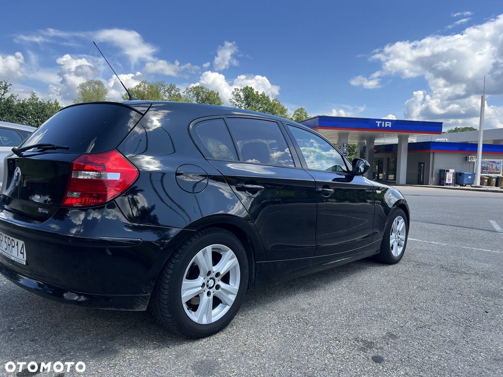 BMW Seria 1 116d - 4