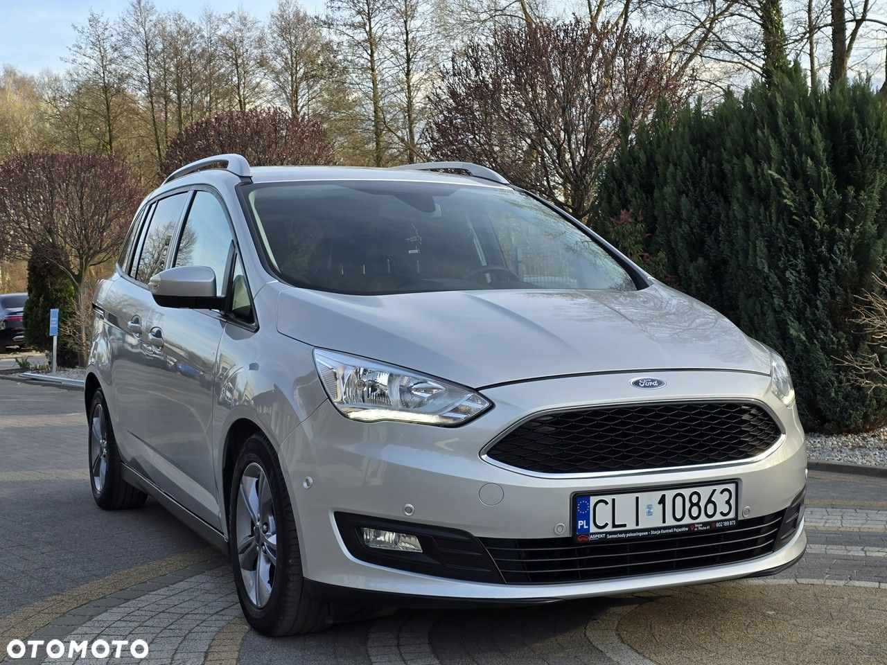 Ford Grand C-MAX - 4