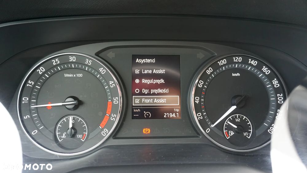 Skoda Octavia 2.0 TDI SCR Ambition DSG - 24