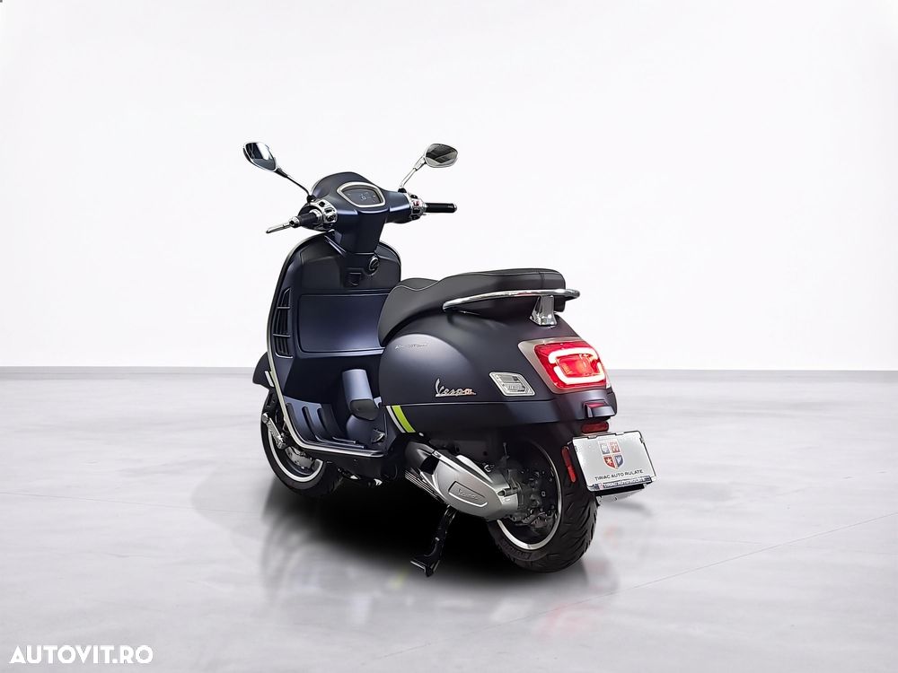 Piaggio Vespa - 3