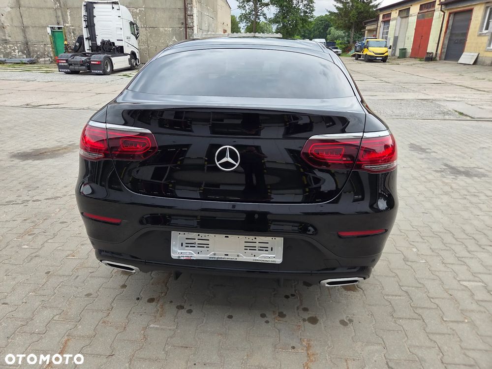 Mercedes-Benz GLC 220 d 4Matic 9G-TRONIC AMG Line - 8