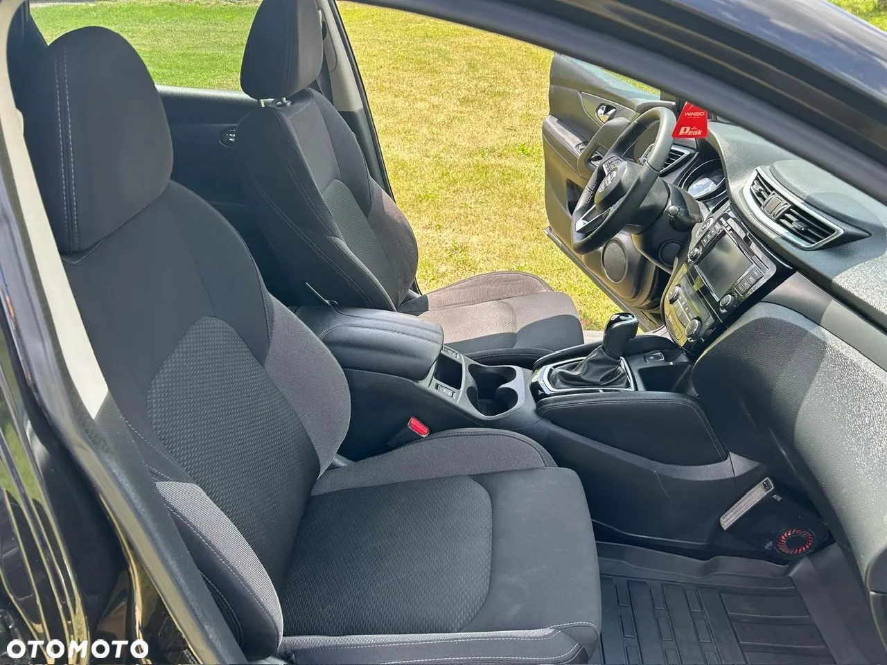 Nissan Qashqai - 2