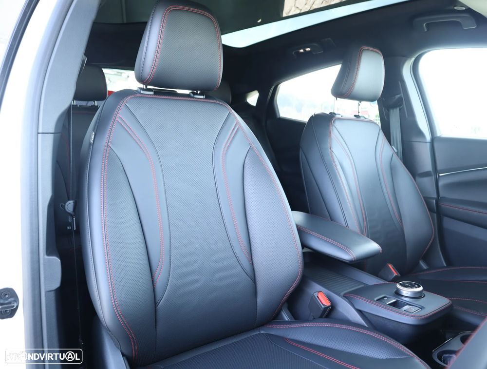 Ford Mustang Mach-E AWD PREMIUM - 4