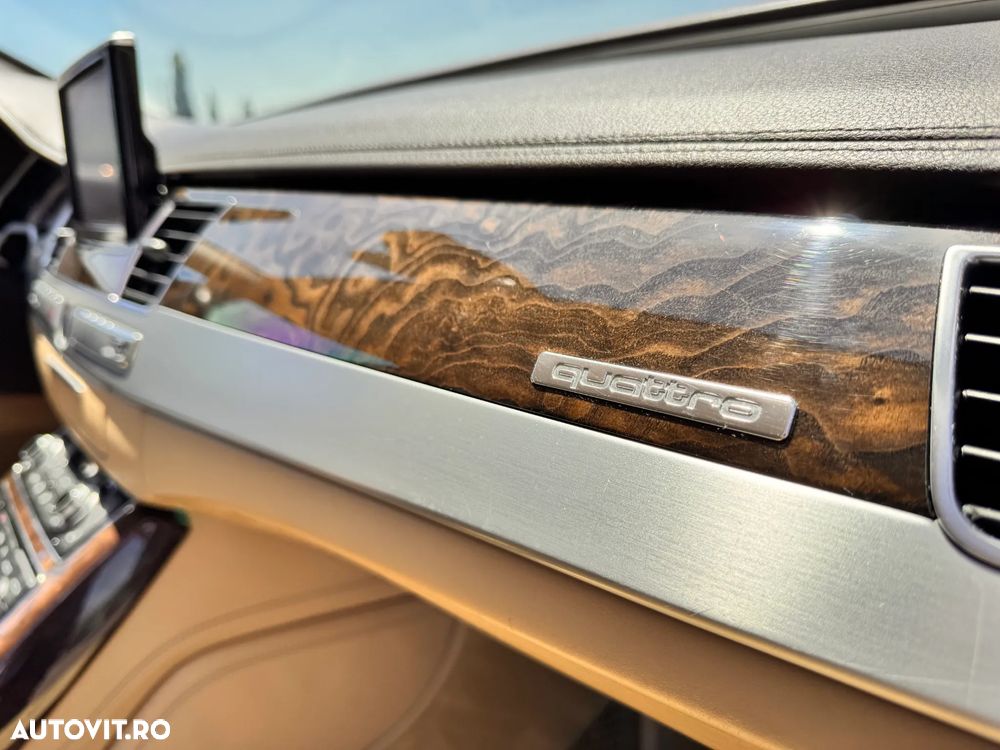 Audi A8 L W12 6.3 FSI quattro Tiptronic - 24