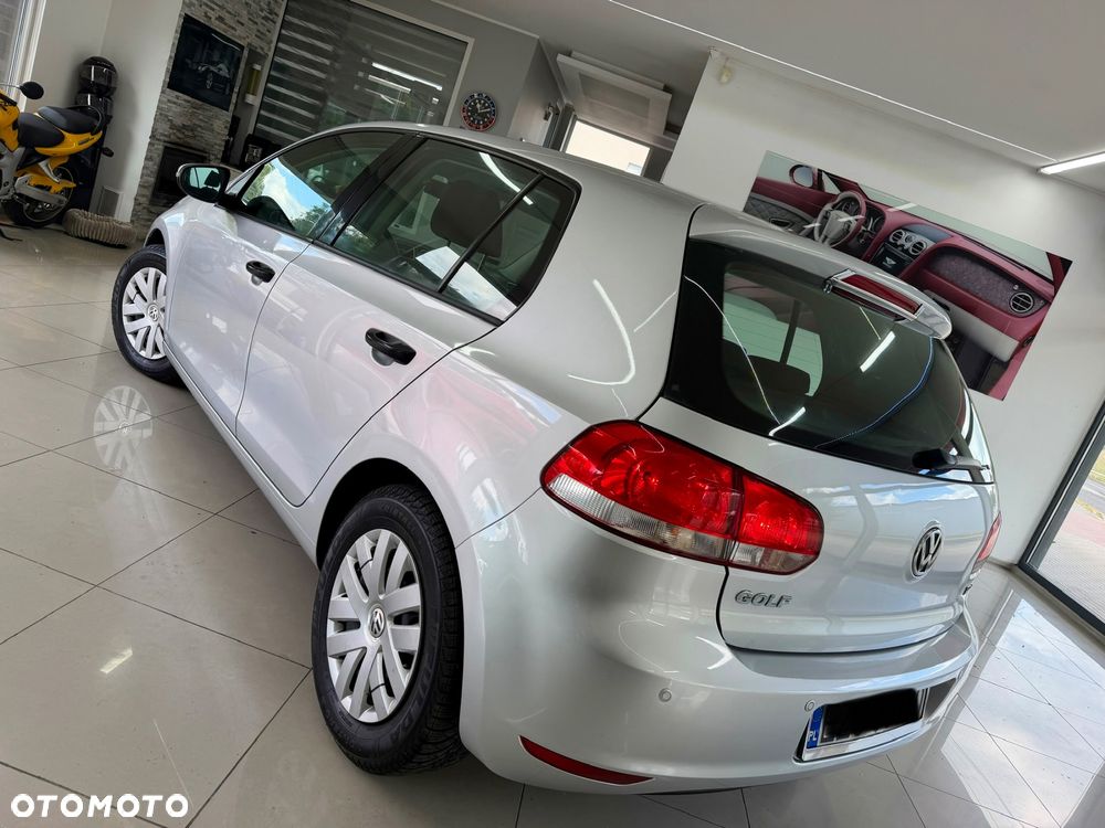 Volkswagen Golf - 3