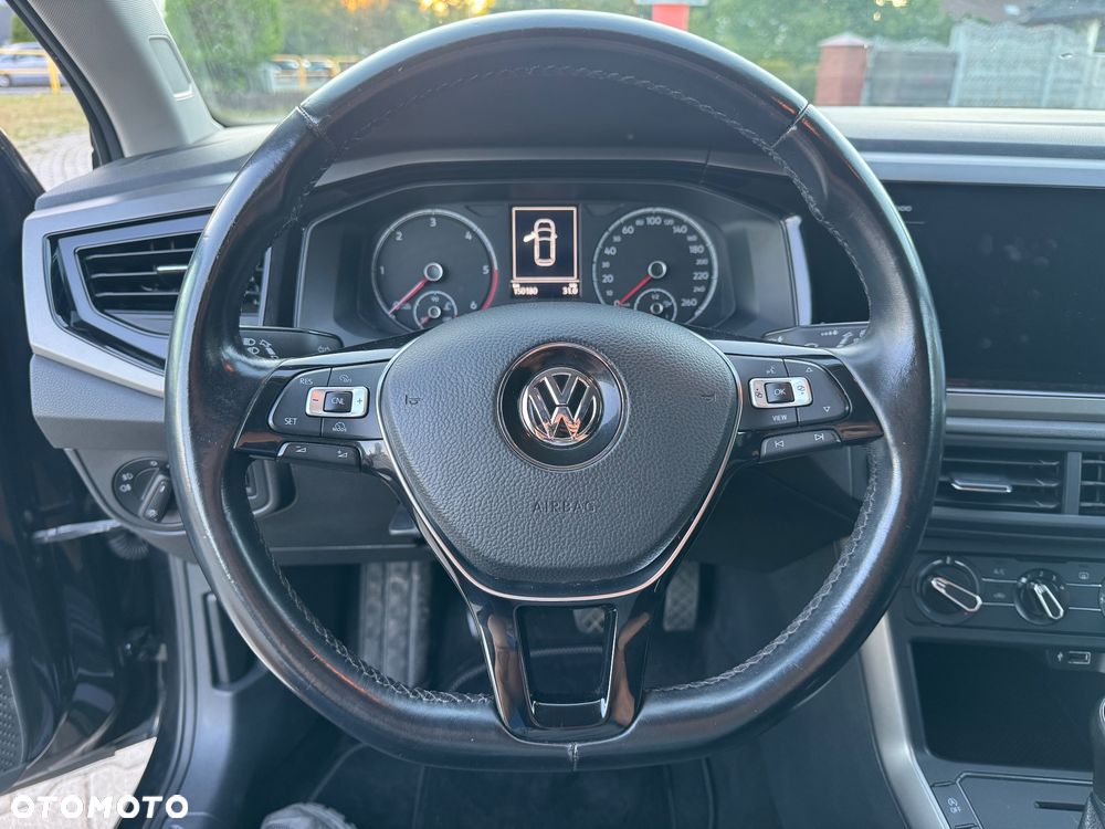 Volkswagen Polo - 9