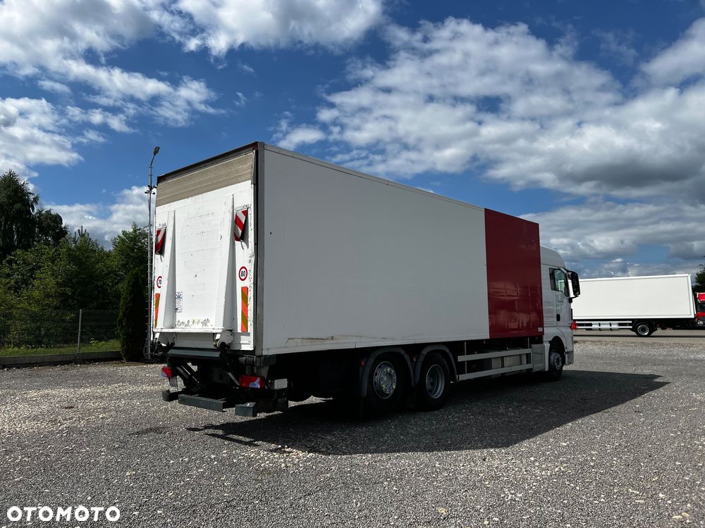 MAN TGX - 8