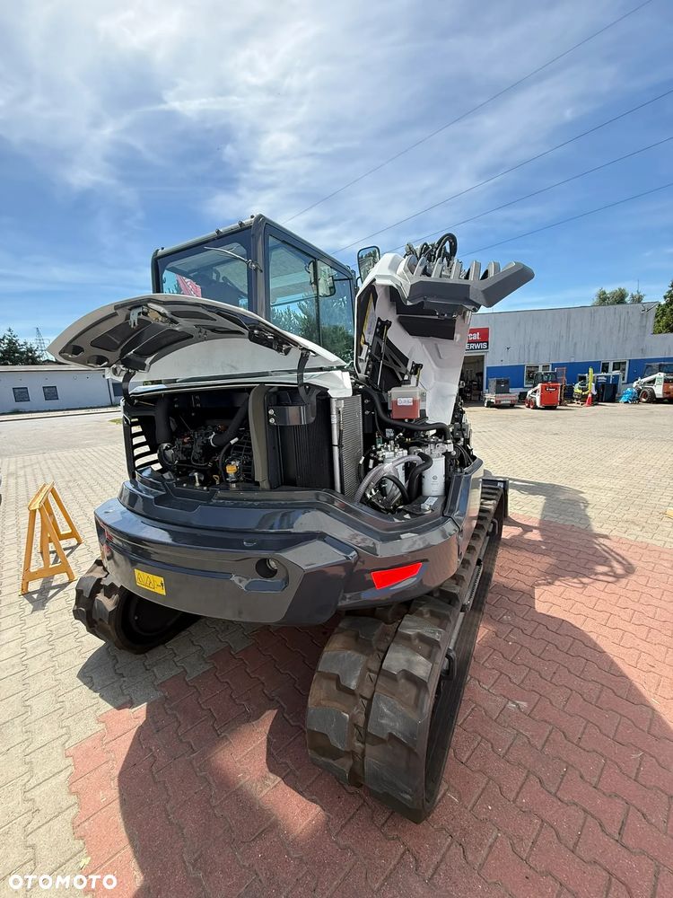Bobcat E88 - 6