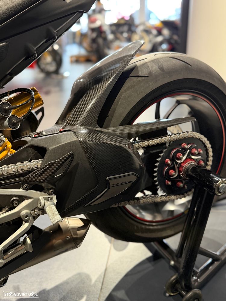 Ducati Panigale V4 S - 9