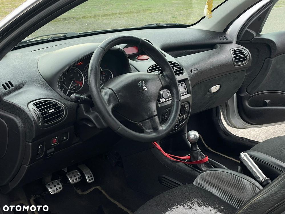Peugeot 206 2.0 RC - 14