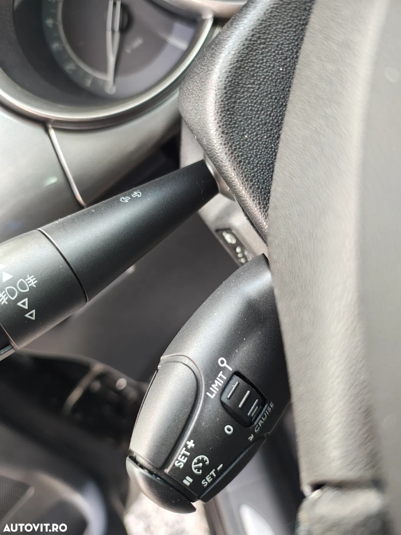 Citroën C3 VTi 95 Exclusive - 9