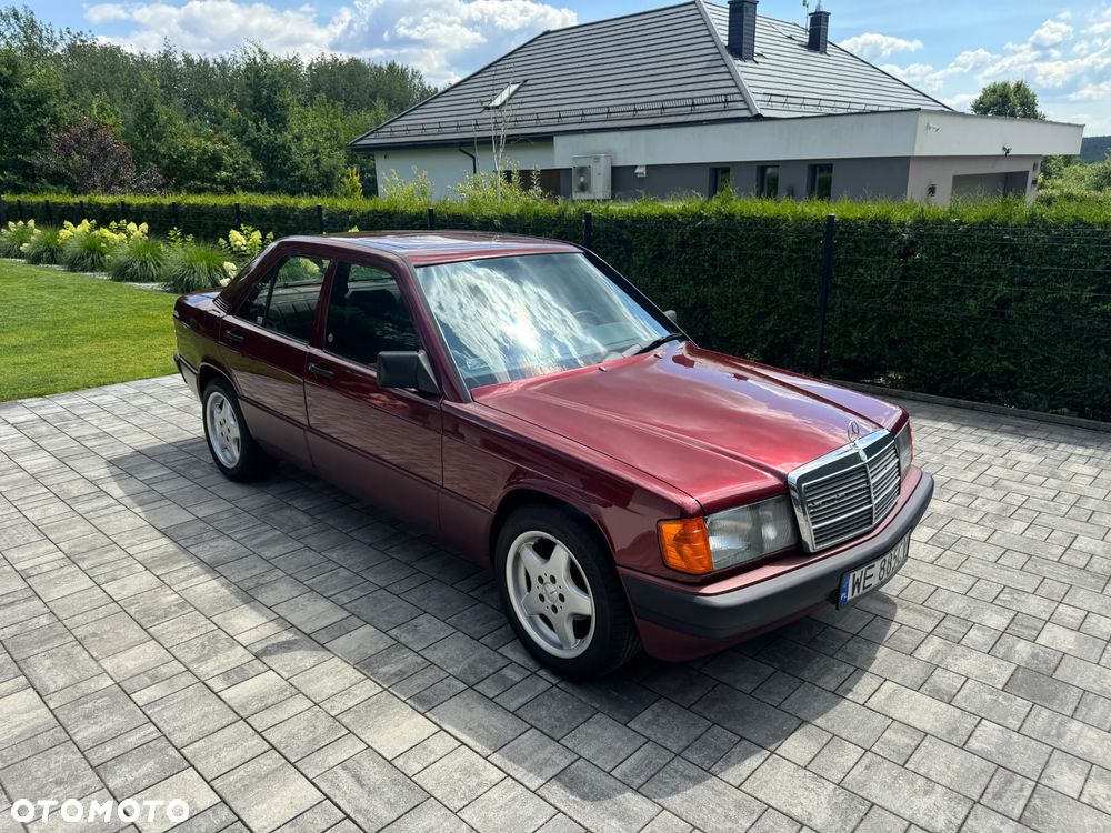 Mercedes-Benz W201 (190) - 27
