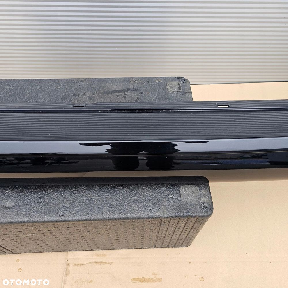 VW T6 zderzak tył czarny LC9X IDEALNY - 5