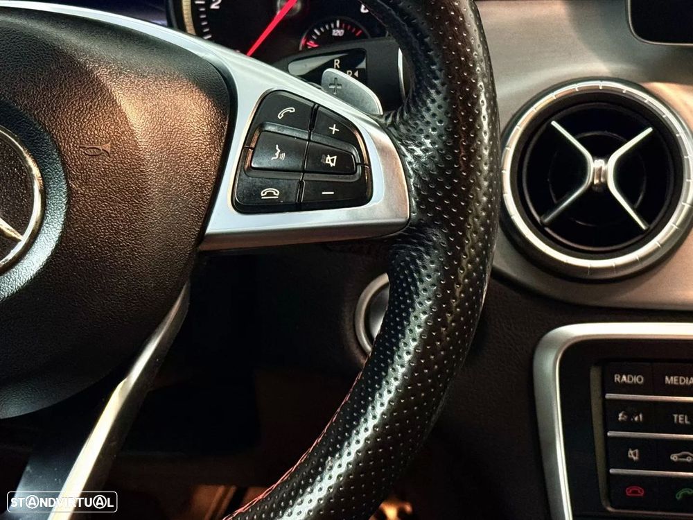 Mercedes-Benz CLA 180 d Shooting Brake AMG Line Aut. - 28