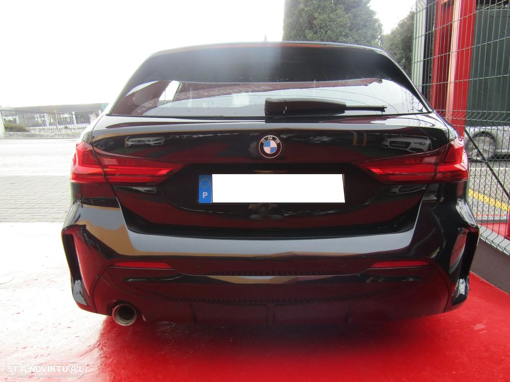 BMW 116 d Pack Desportivo M - 16