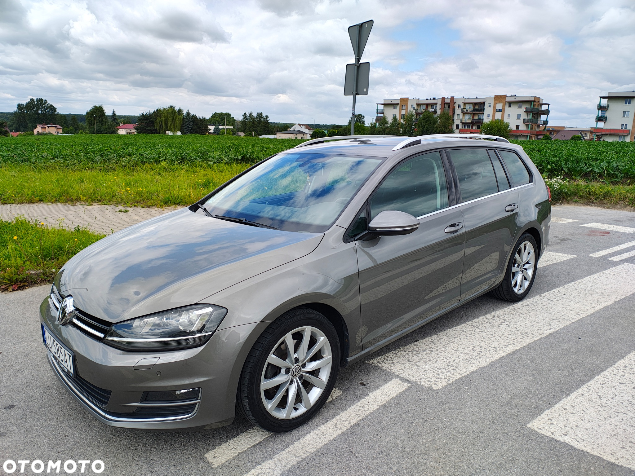 Volkswagen Golf VII 1.4 TSI BMT Highline - 2