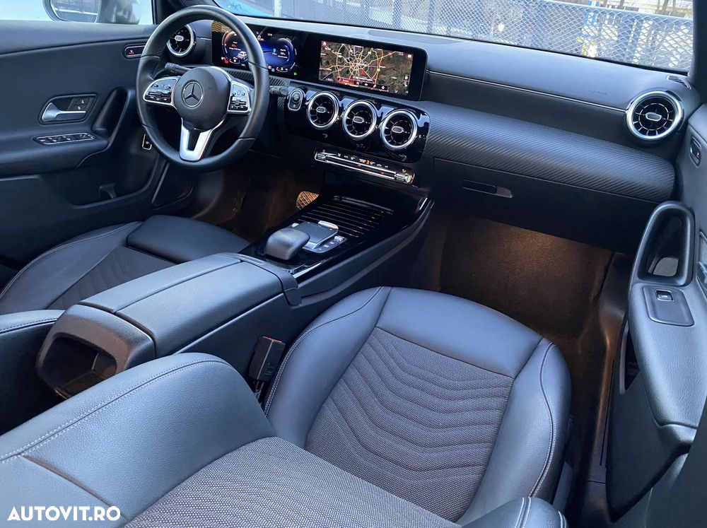 Mercedes-Benz A 200 7G-DCT - 4