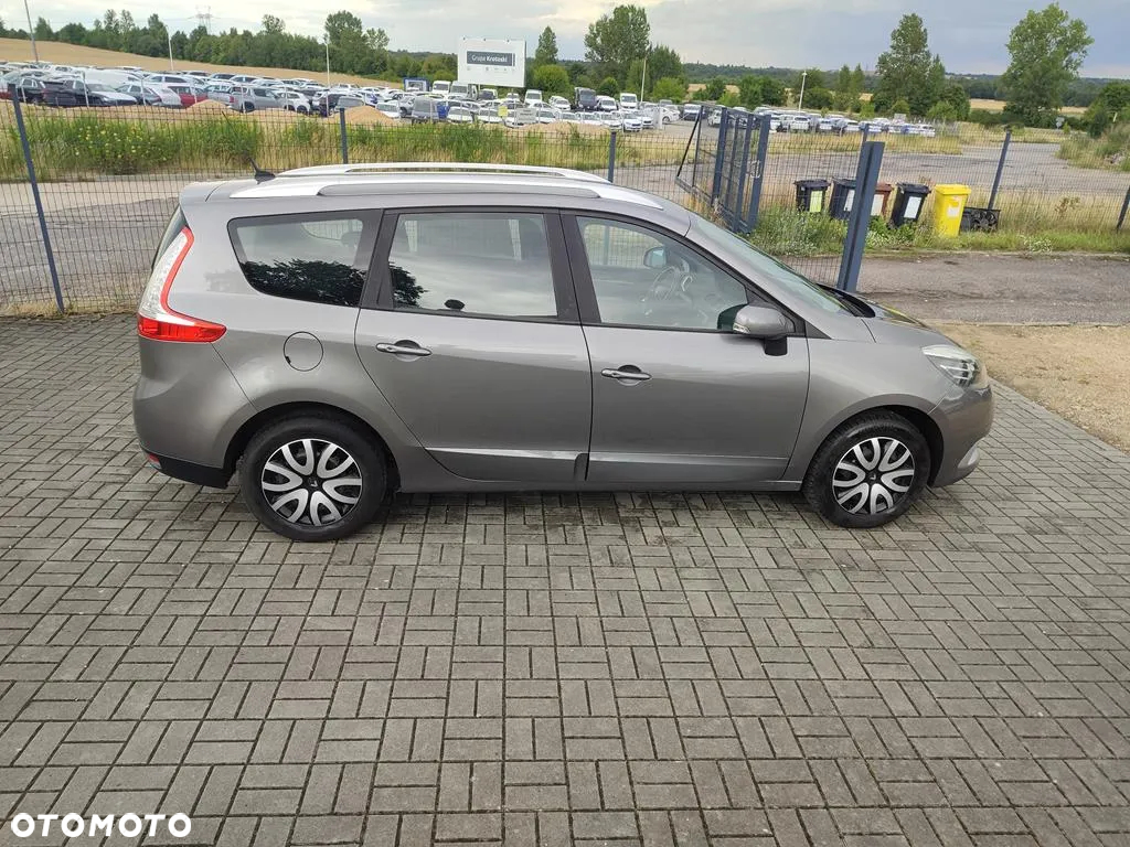 Renault Scenic ENERGY TCe 130 INTENS - 9