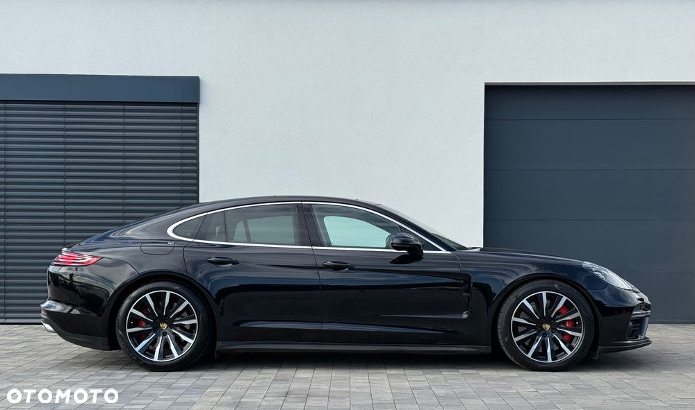 Porsche Panamera Turbo - 3