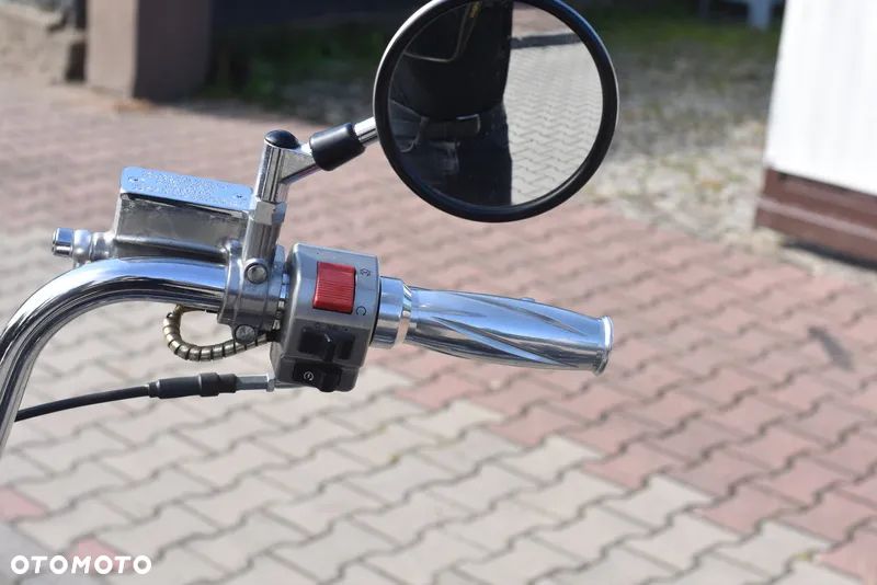 Suzuki Intruder - 30