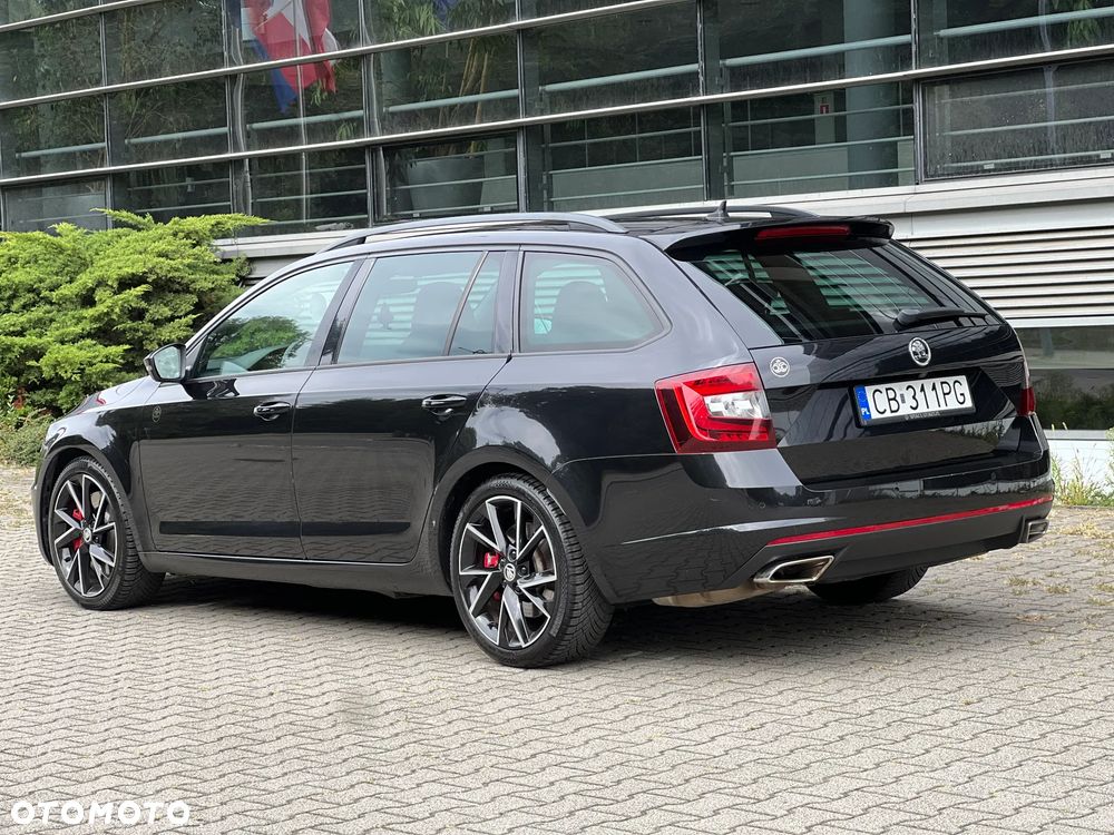 Skoda Octavia 2.0 TSI RS 245 DSG - 9