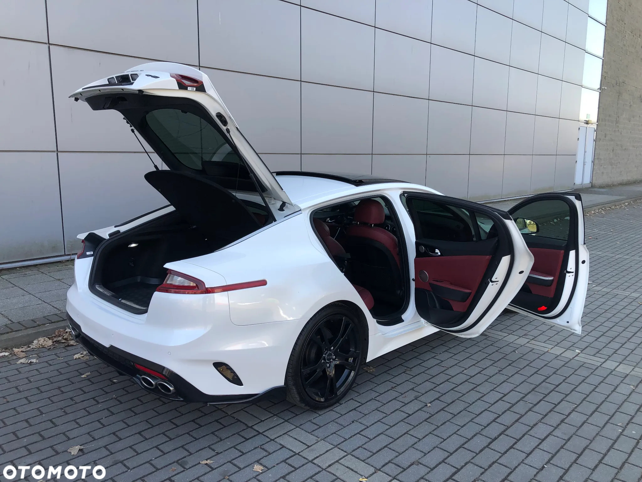 Kia Stinger 2.0 T-GDI GT Line - 22