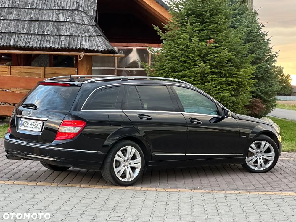 Mercedes-Benz Klasa C 200 (BlueEFFICIENCY) 7G-TRONIC Avantgarde - 17
