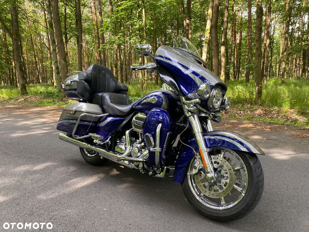 Harley-Davidson Touring Ultra Limited - 6
